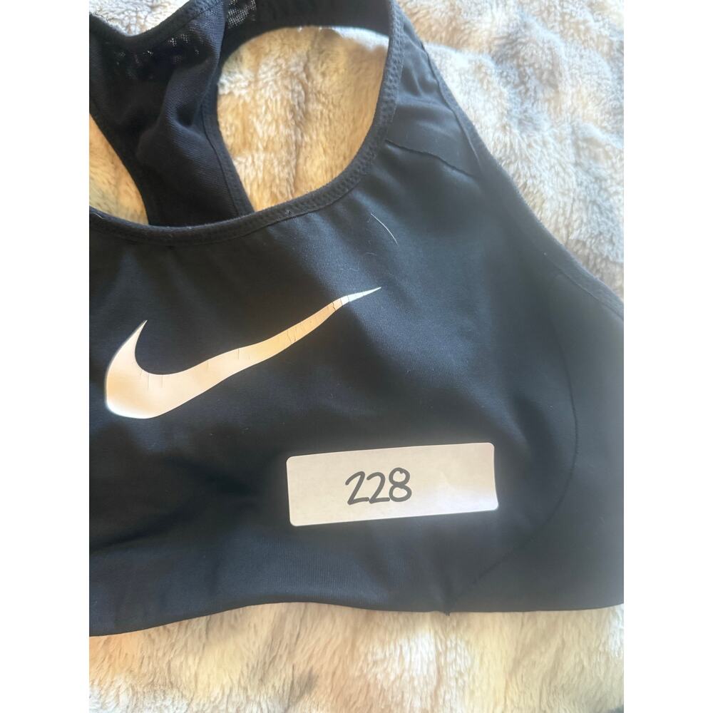 Nike Small Sports Bra Basic Neutral Staple Sport Activewear Gym - Picture 5 of 5